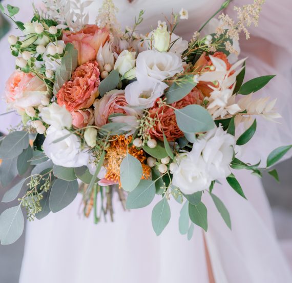 Bouquet de Novia Armonía Floral – Flores Premium para Boda en Panamá